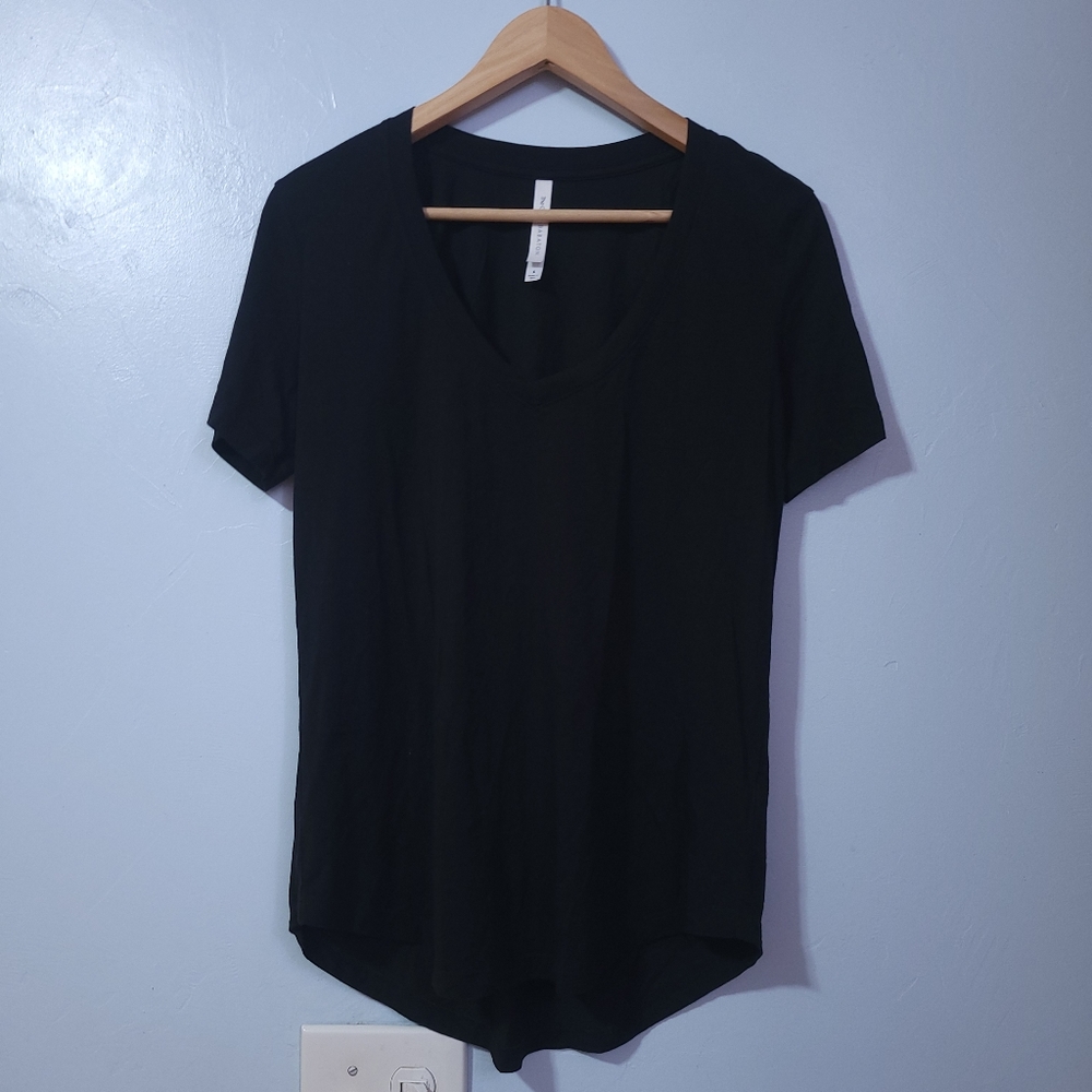 Aritzia The Group Babaton Tshirt Black Women's Size Small